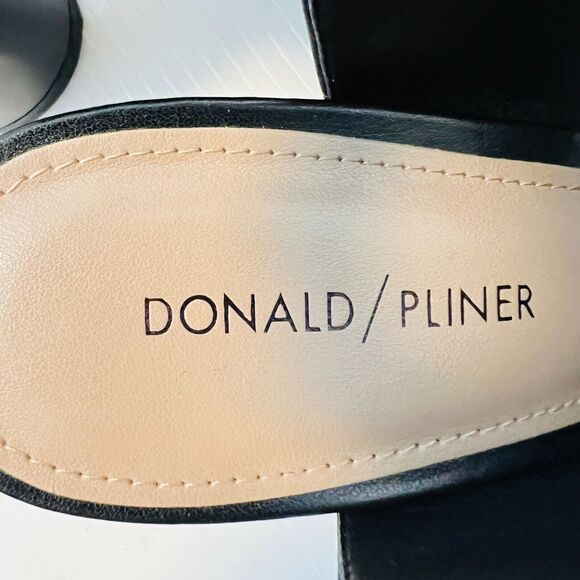 Donald Pliner Womens 7 Black Microfiber Heels Stacked Sandals Slingback Shoes - Picture 11 of 13
